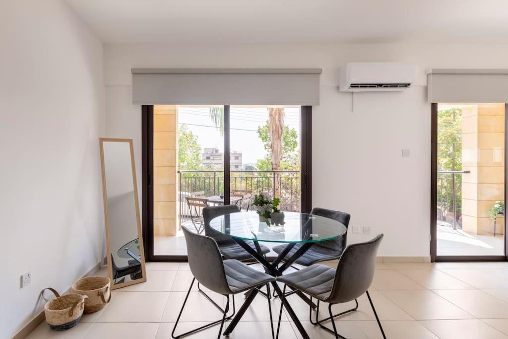 Epicurian Residence Nicosia Buitenkant foto